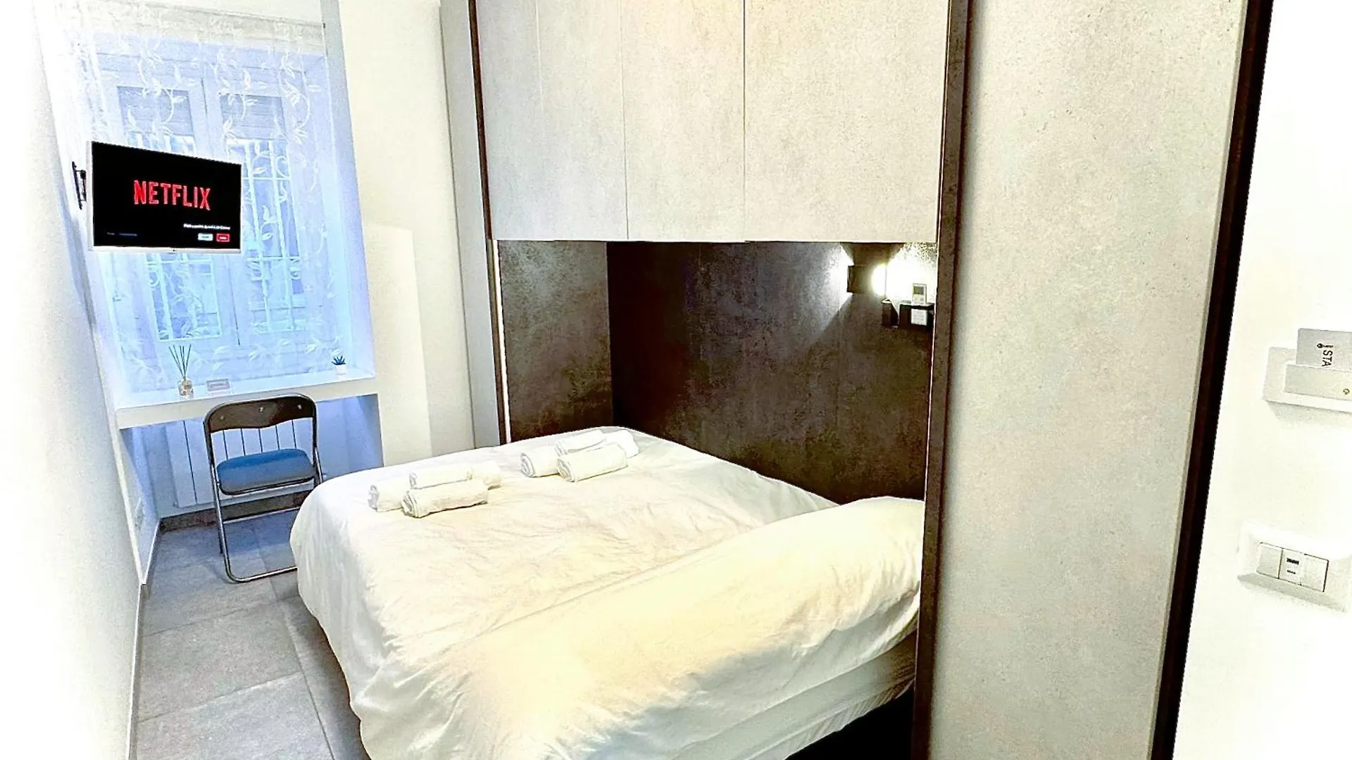 Ai Gelsi Comfortable Rooms - Roma Italy